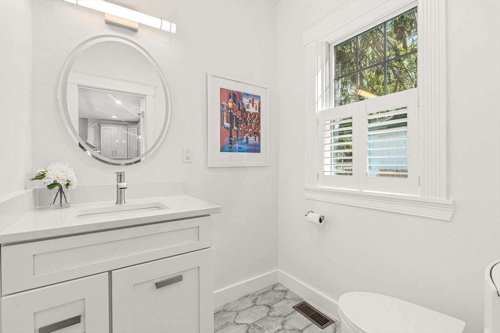 3 Pineridge Road Natick, MA 01760 - Photo 8 of 33