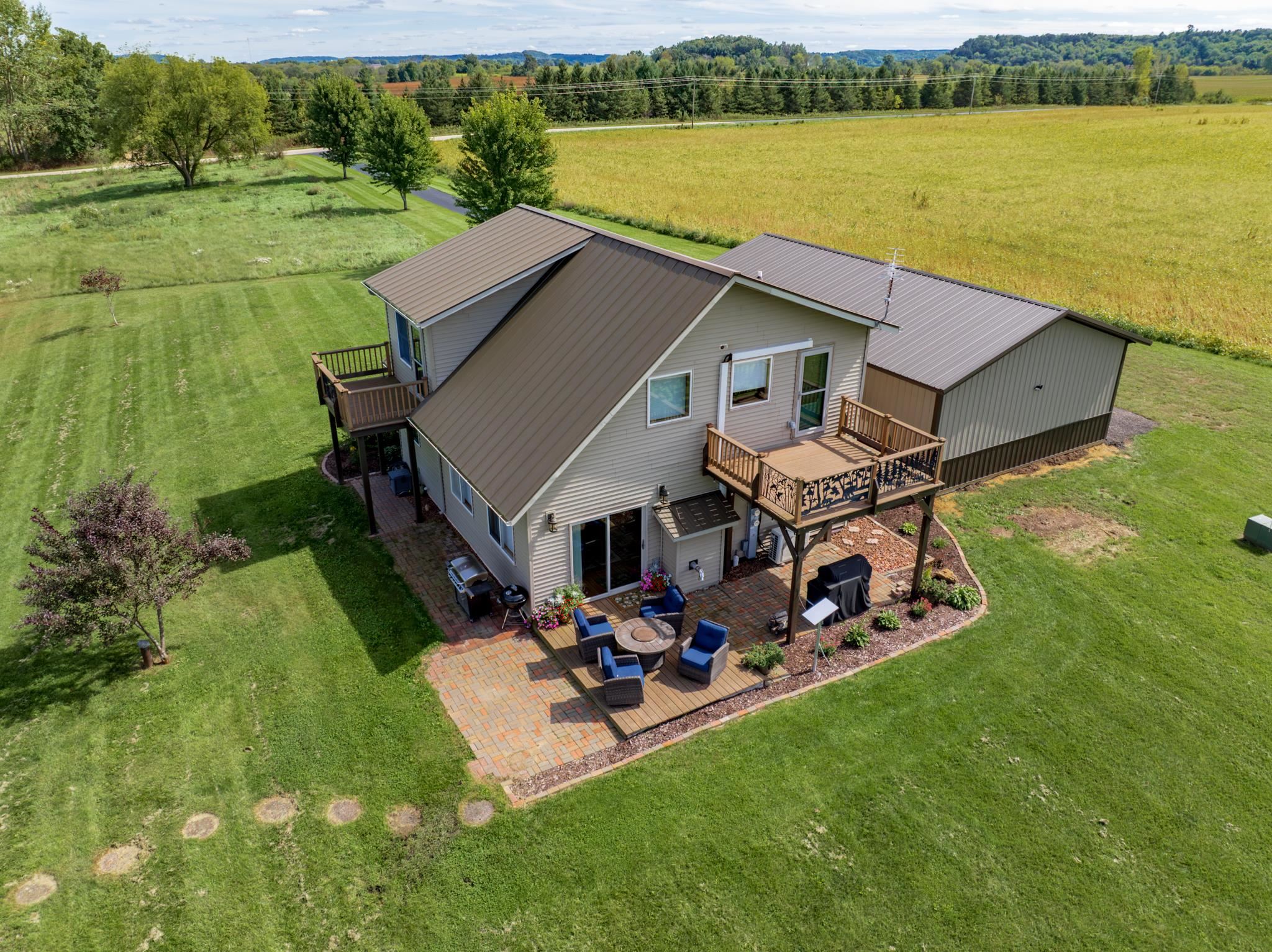 N3173 Duffy Road Mauston, WI 53948 - Photo 2 of 46 Gallery Image 2