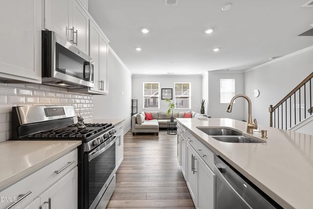 $400,000 | 1844 Woodall Crst Drive, Apex, NC 27502