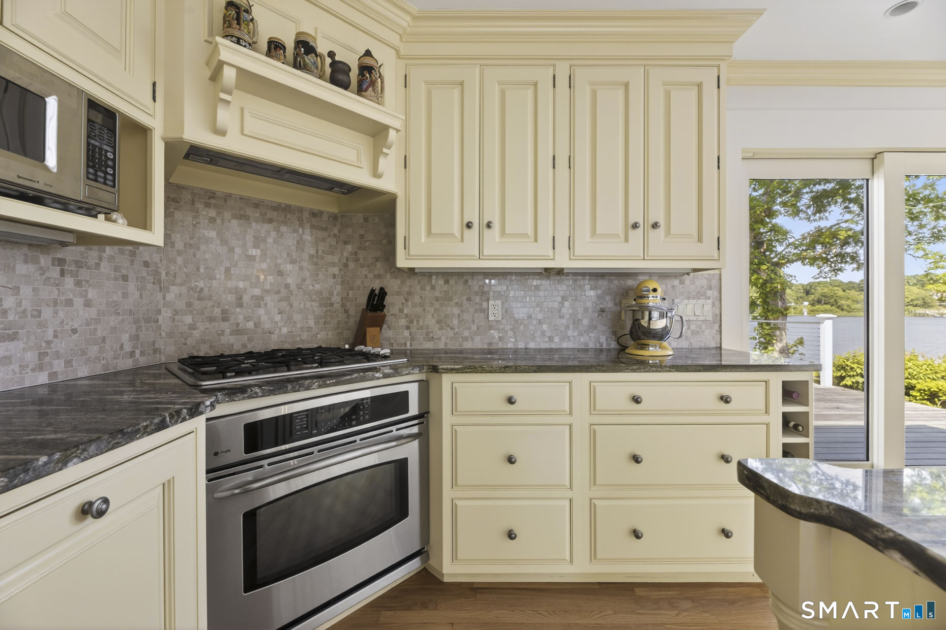 97 River Road Stonington, CT 06379 - Photo 24 of 40