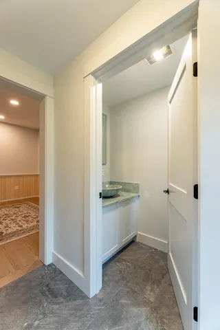 $975,000 | 185 Glenwood Lane, Northport, ME 04849