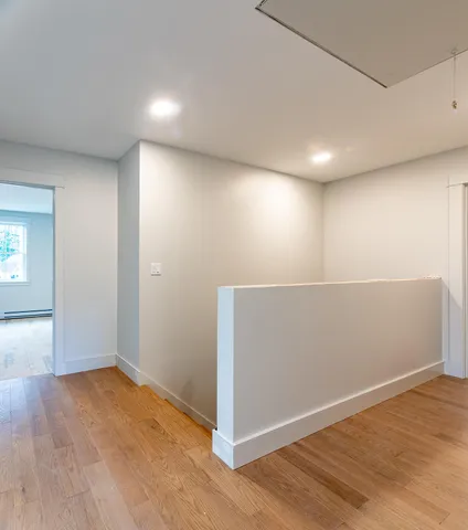 $975,000 | 185 Glenwood Lane, Northport, ME 04849