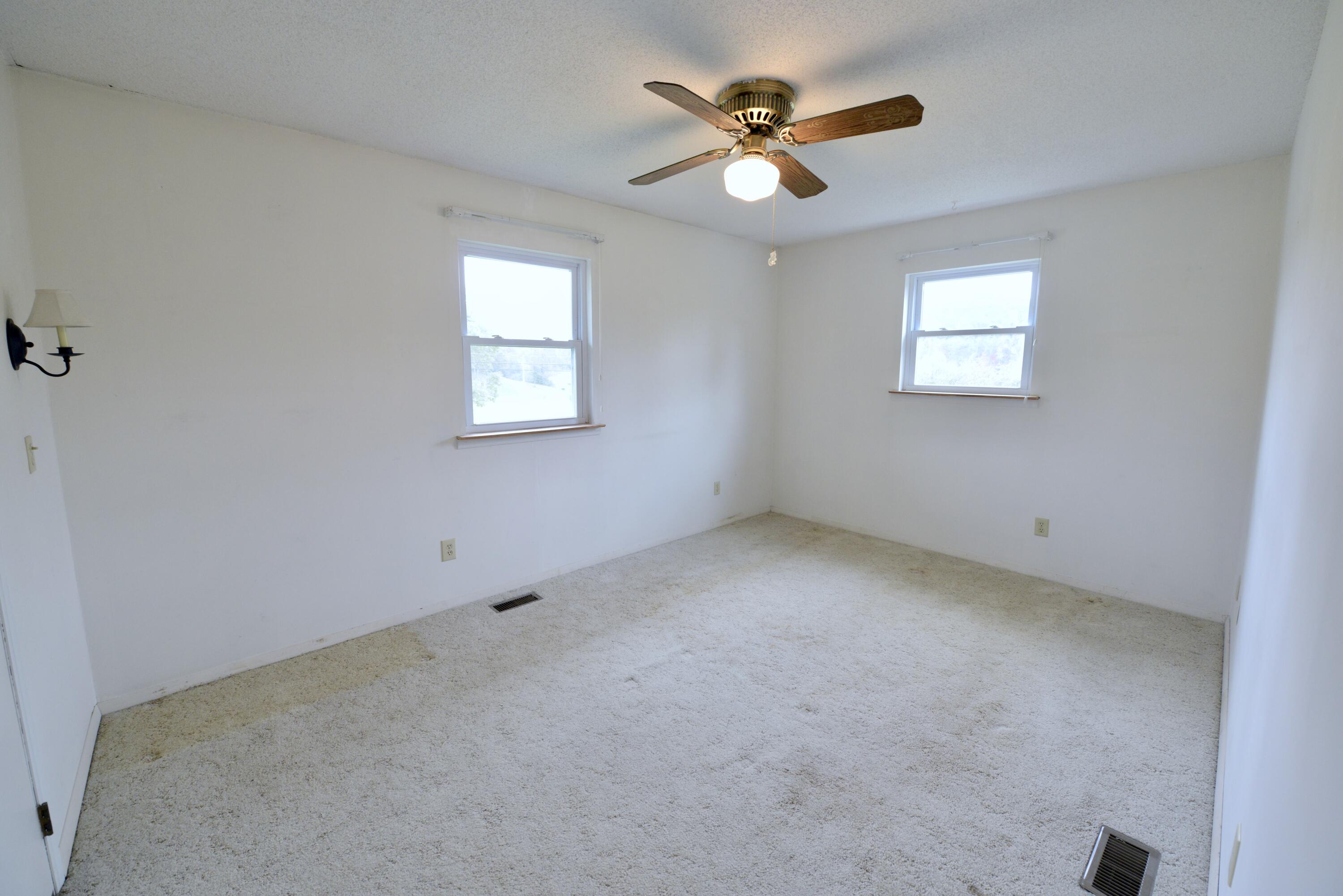 2202 Pierce Hill Road Dayton, TN 37321 - Photo 11 of 24 10- Bedroom 1