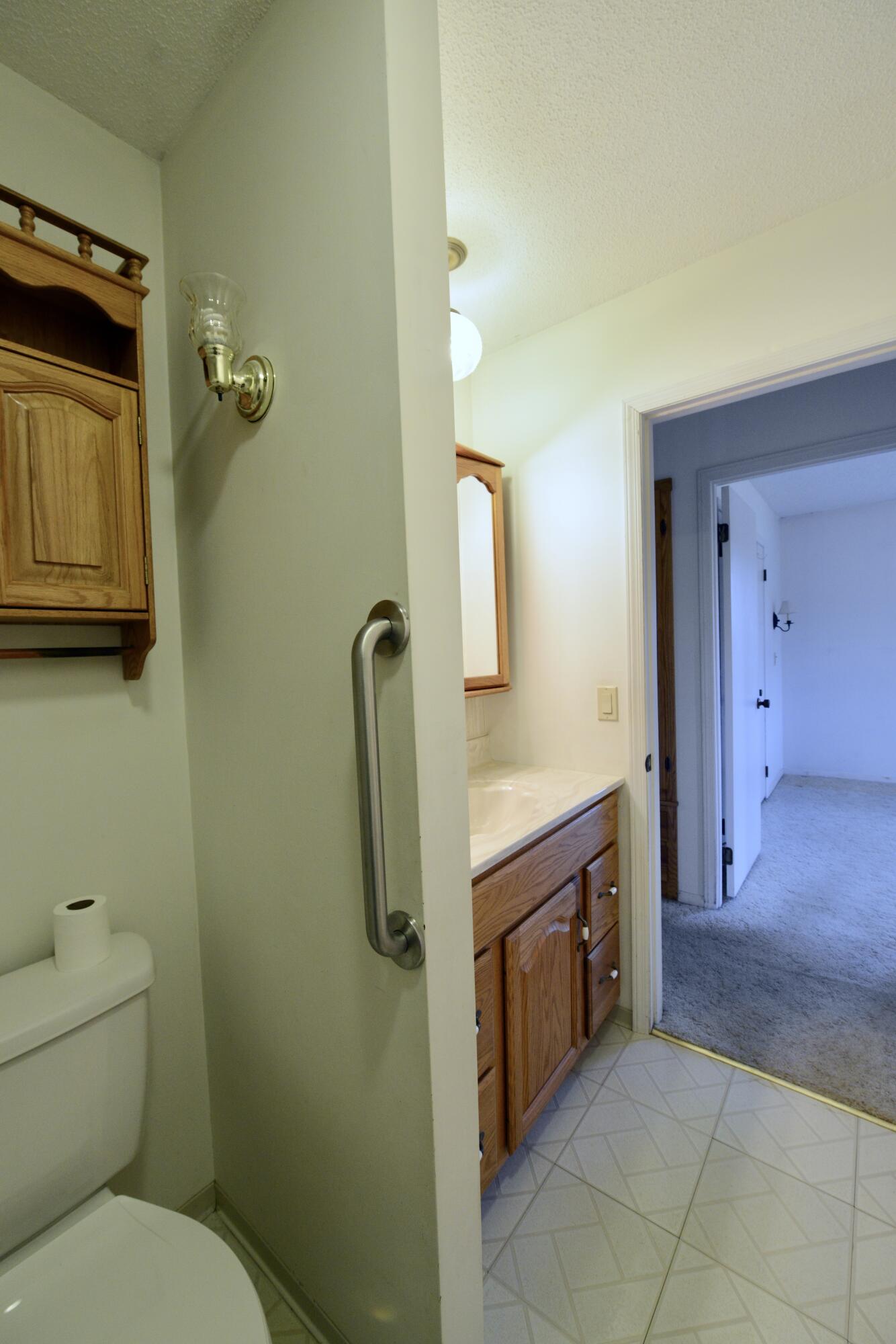 2202 Pierce Hill Road Dayton, TN 37321 - Photo 14 of 24 13-Bathroom 1:2