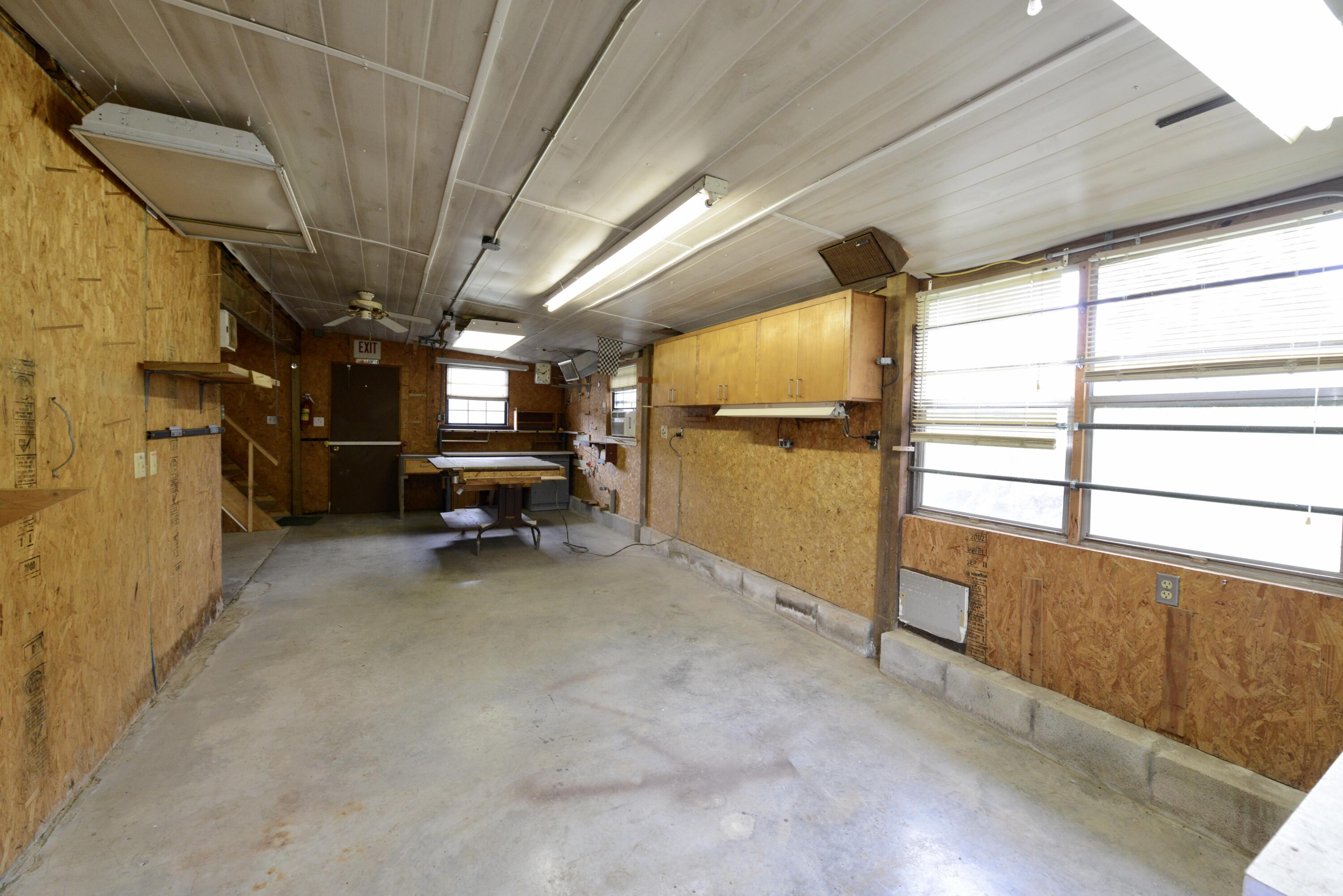 2202 Pierce Hill Road Dayton, TN 37321 - Photo 22 of 24 21-Workshop
