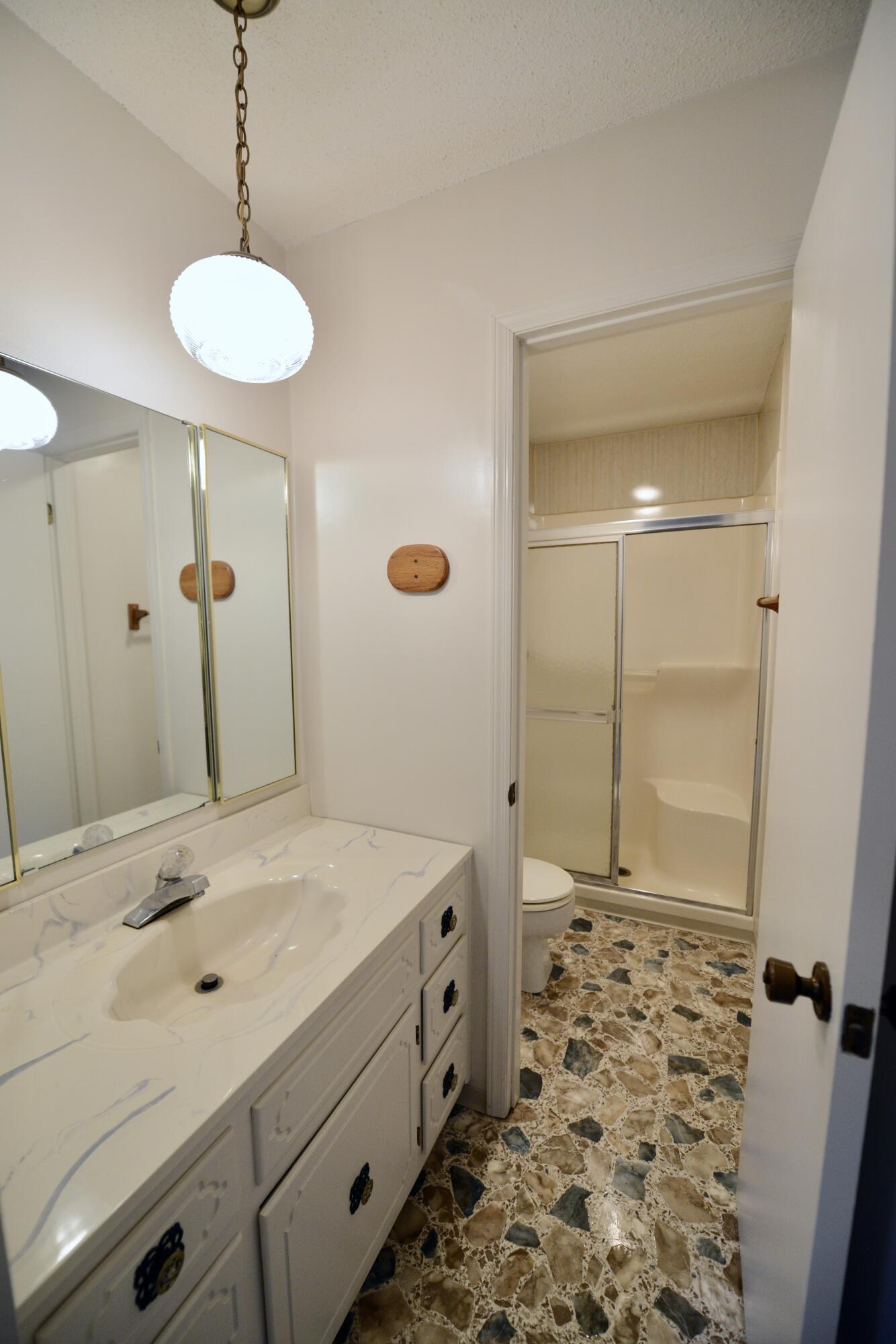 2202 Pierce Hill Road Dayton, TN 37321 - Photo 10 of 24 9-Master Bathroom