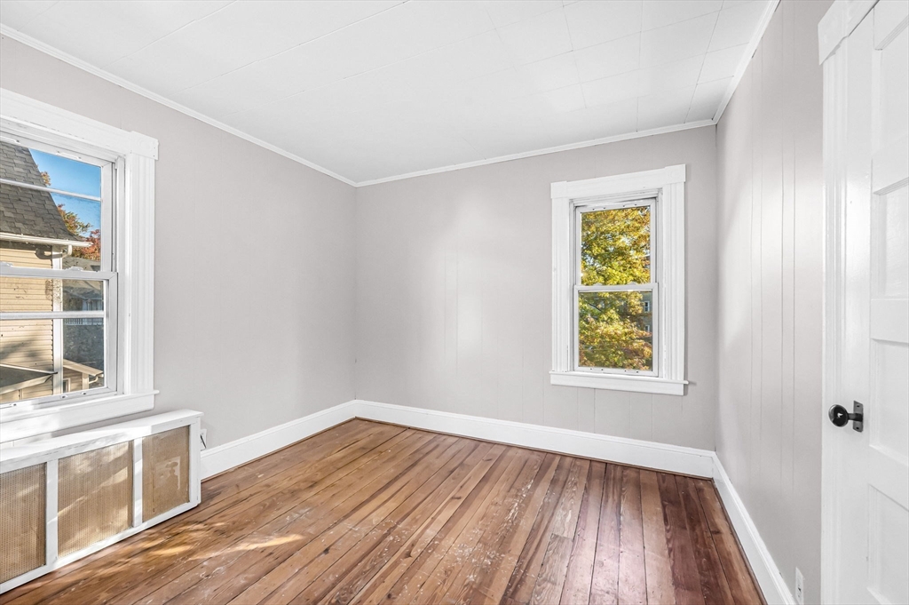 29 Wareham Street Springfield, MA 01108 - Photo 21 of 38 an empty room with windows