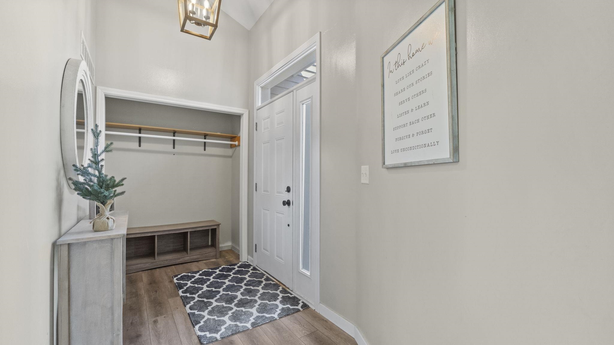 7915 Felger Road Fort Wayne, IN 46818 - Photo 5 of 35