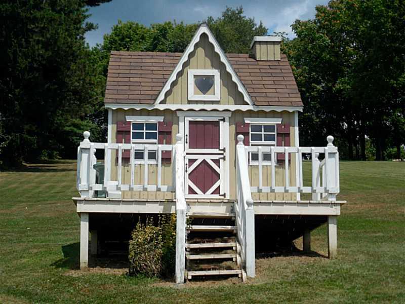 124 Mill Hill Road Elizabeth, PA 15037 - Photo 22 of 25 Exterior Back. Now that s a playhouse!