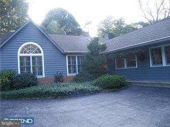 28 Chetwynd Road Paoli, PA 19301 - Photo 1 of 12
