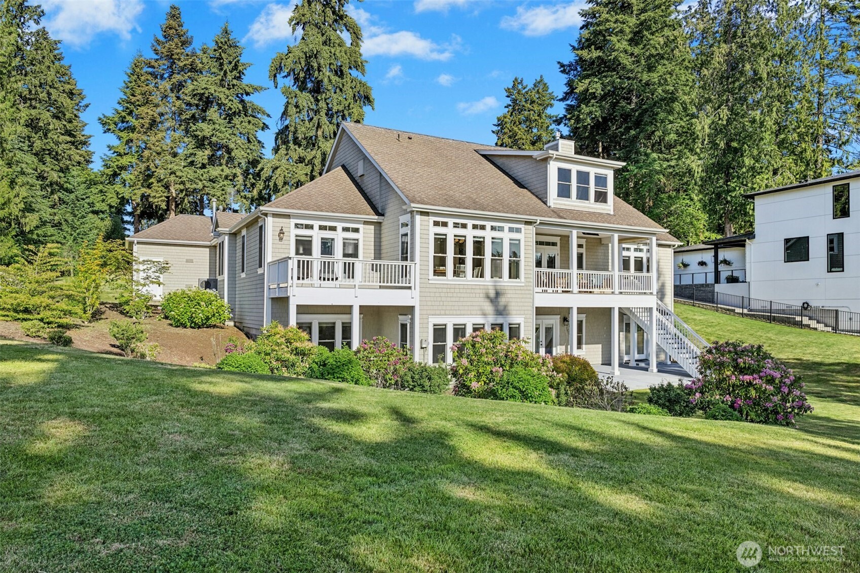 15809 Virginia Point Road Northeast Poulsbo, WA 98370 - Photo 31 of 37