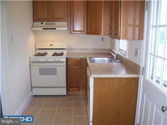 28 Belmar Road Hatboro, PA 19040 - Photo 5 of 12 Kitchen