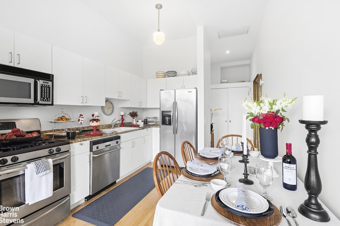 175 East Broadway, Unit 4A Manhattan, NY 10002 - Photo 4 of 9