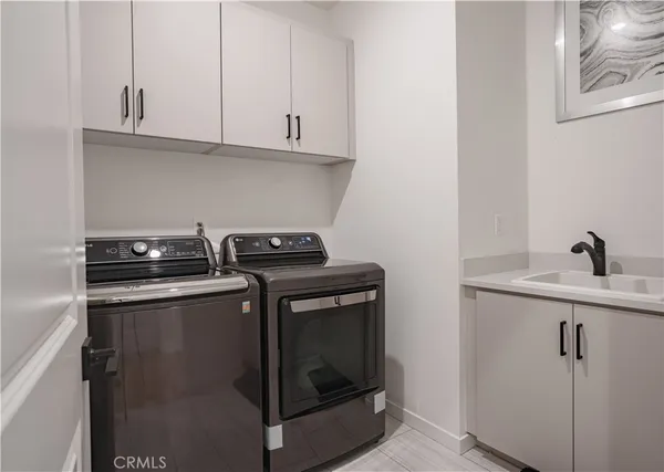 $825,000 | 15874 Caterpillar Drive, Fontana, CA 92336