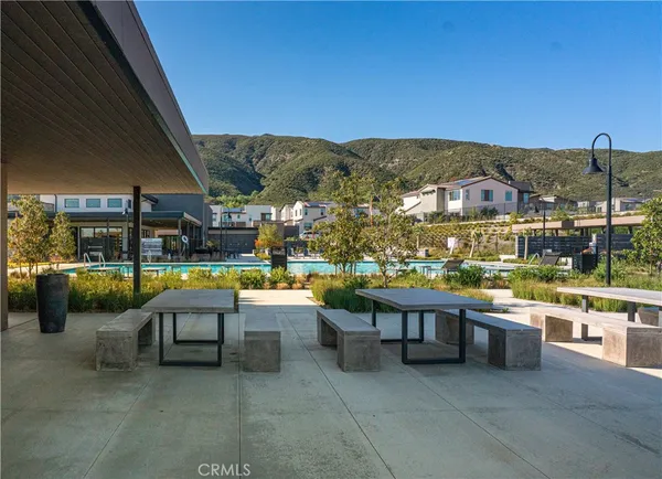 $825,000 | 15874 Caterpillar Drive, Fontana, CA 92336