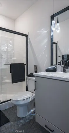 $825,000 | 15874 Caterpillar Drive, Fontana, CA 92336