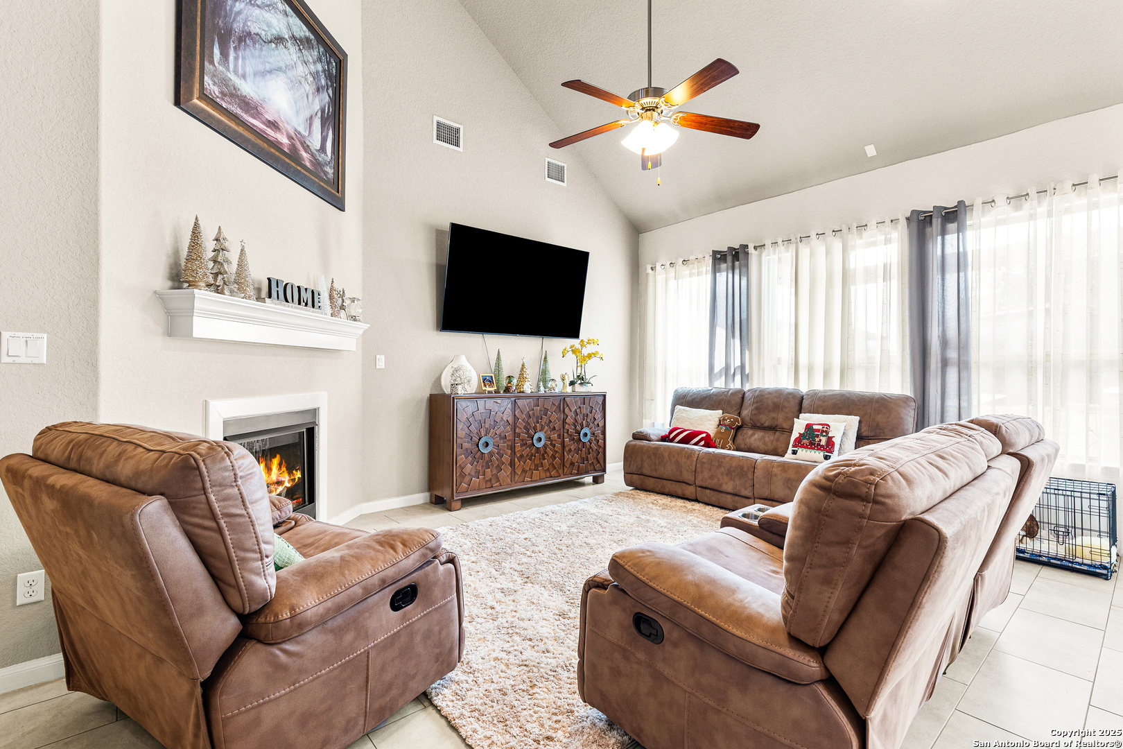 8116 Grierson Road San Antonio, TX 78255 - Photo 3 of 36