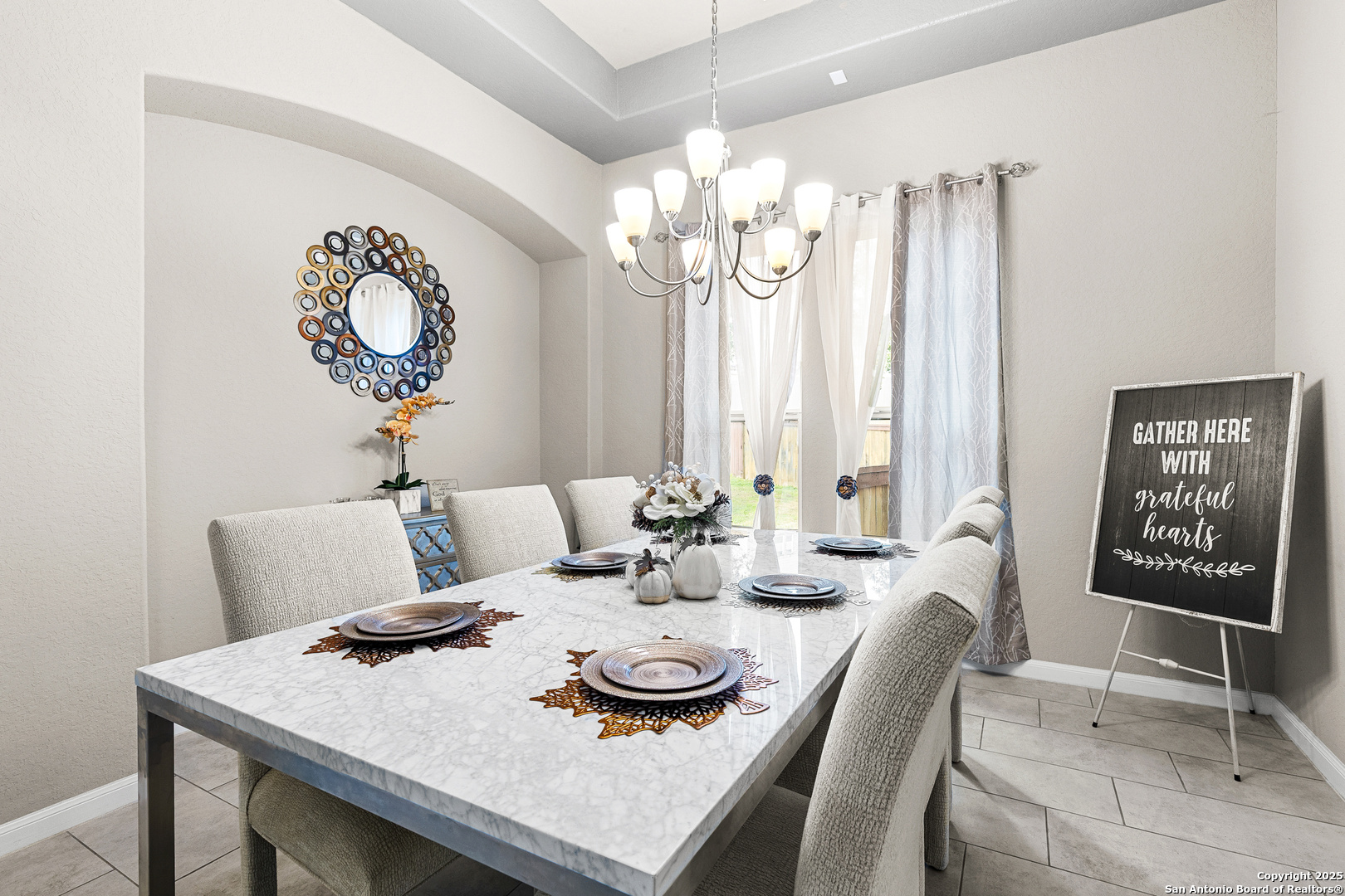 8116 Grierson Road San Antonio, TX 78255 - Photo 5 of 36