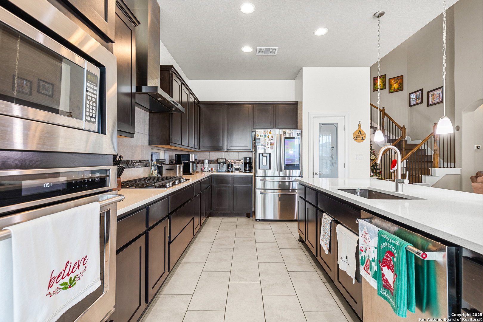 8116 Grierson Road San Antonio, TX 78255 - Photo 10 of 36