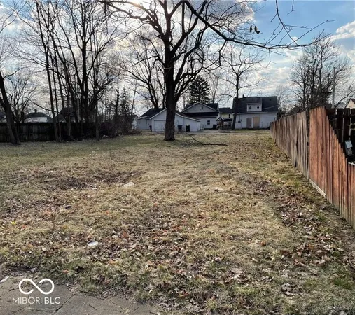 $8,400 | 2319 Pearl Street, Anderson, IN 46016