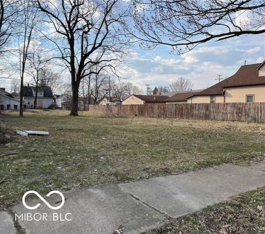 2319 Pearl Street Anderson, IN 46016 - Photo 2 of 2