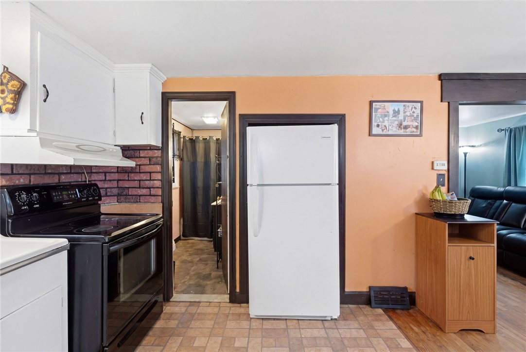 36 Martin Street Coventry, RI 02816 - Photo 5 of 15