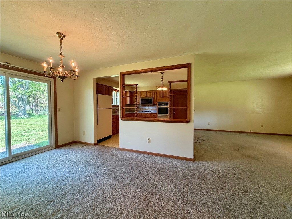 7499 Harding Street Mentor, OH 44060 - Photo 11 of 32