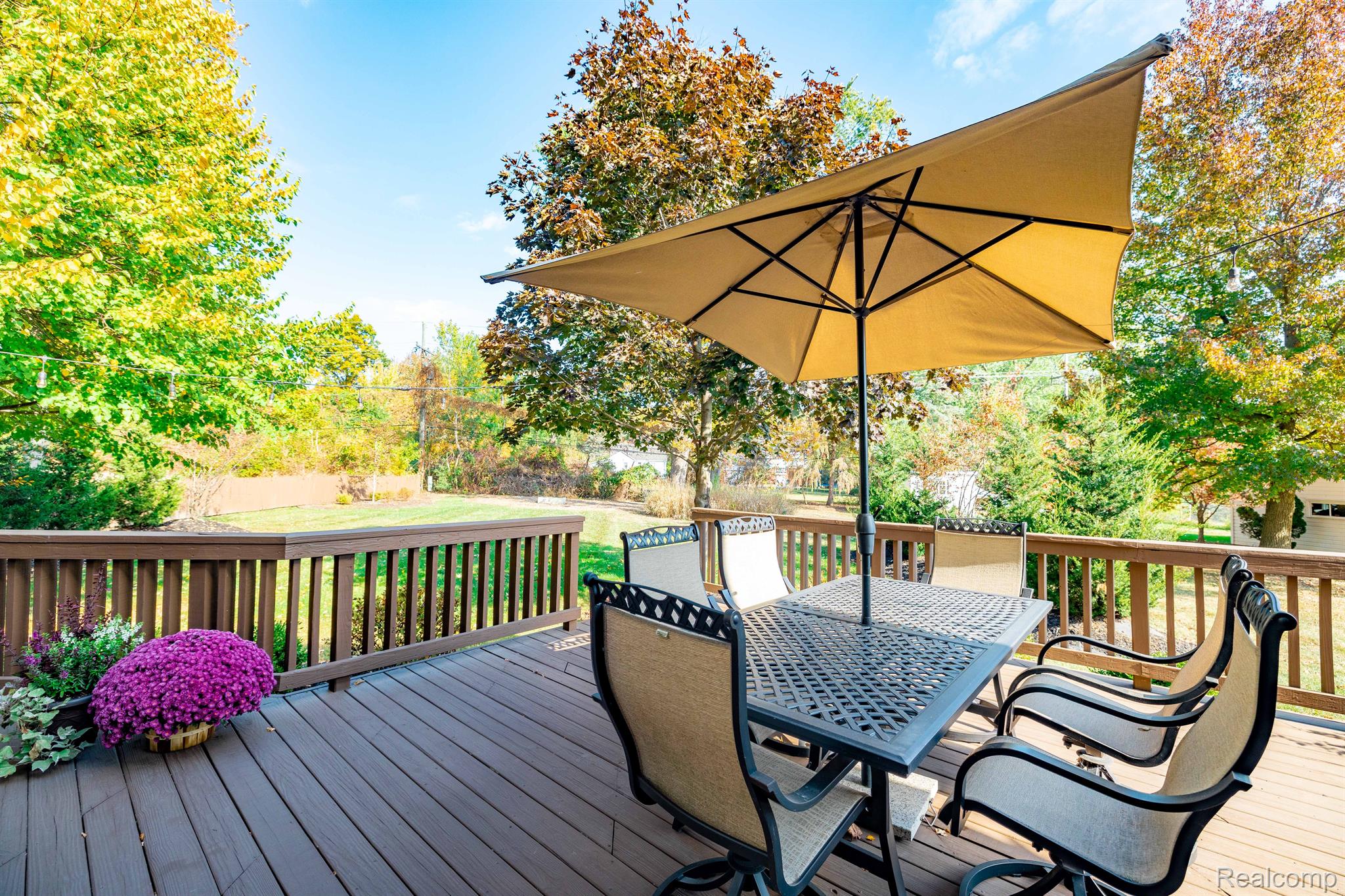 8464 Lake Road Grosse Ile, MI 48138 - Photo 33 of 44 Gallery Image 33