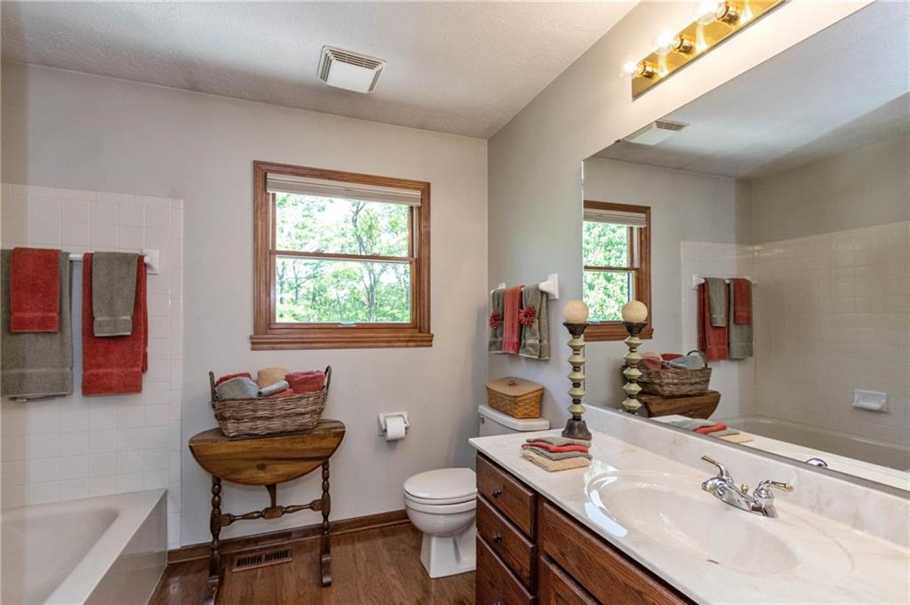 5458 RidgeHill Way Avon, IN 46123 - Photo 18 of 38 Gallery Image 18