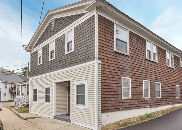 $1,900 | 86 Main Street, Unit 2, Ossipee, NH 03814