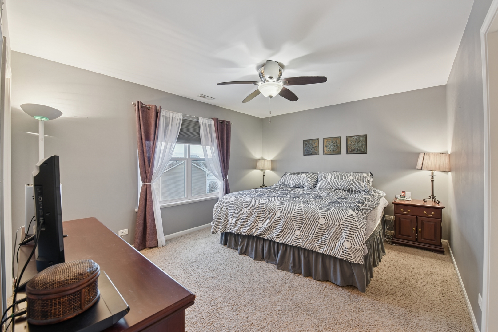 340 Town Center Boulevard Gilberts, IL 60136 - Photo 16 of 37