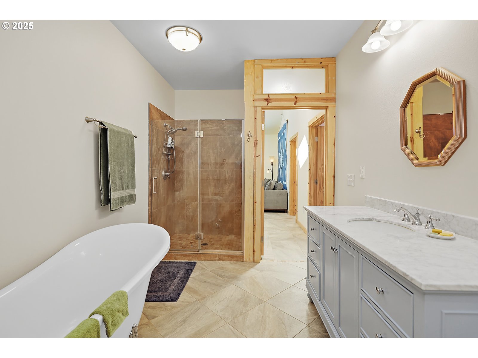 27 Whispering Pines Goldendale, WA 98620 - Photo 20 of 41 a bathroom with a sink a toilet and shower