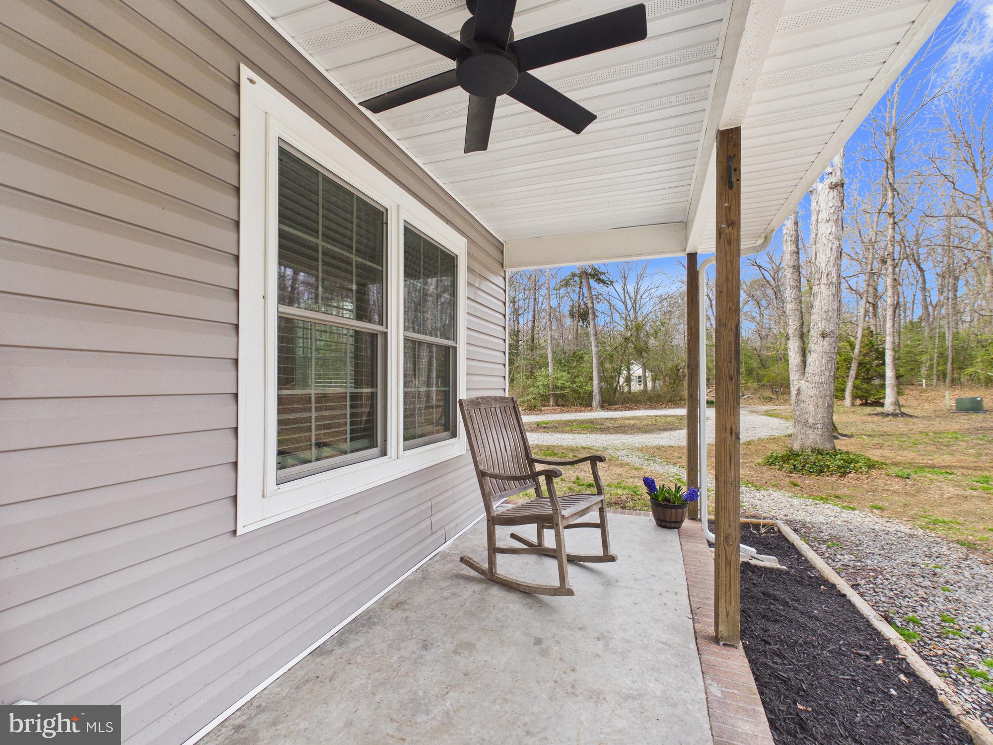 25095 Trunk Line Road Henderson, MD 21640 - Photo 20 of 39 Charming porch with serene views.