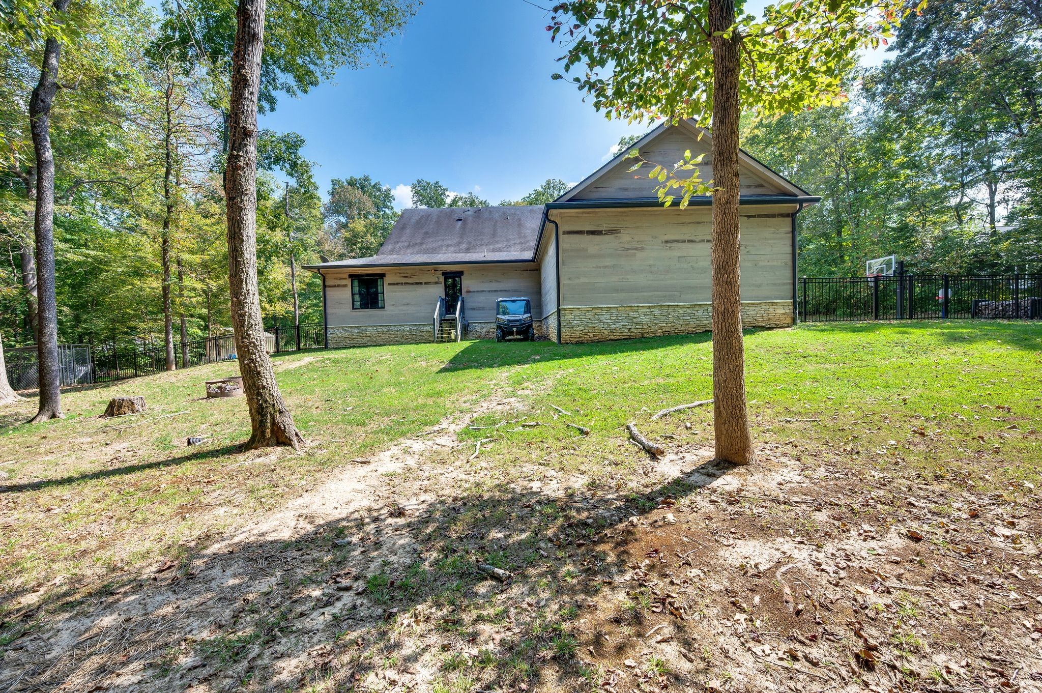 1168 Johnny Hall Road Burns, TN 37029 - Photo 72 of 75