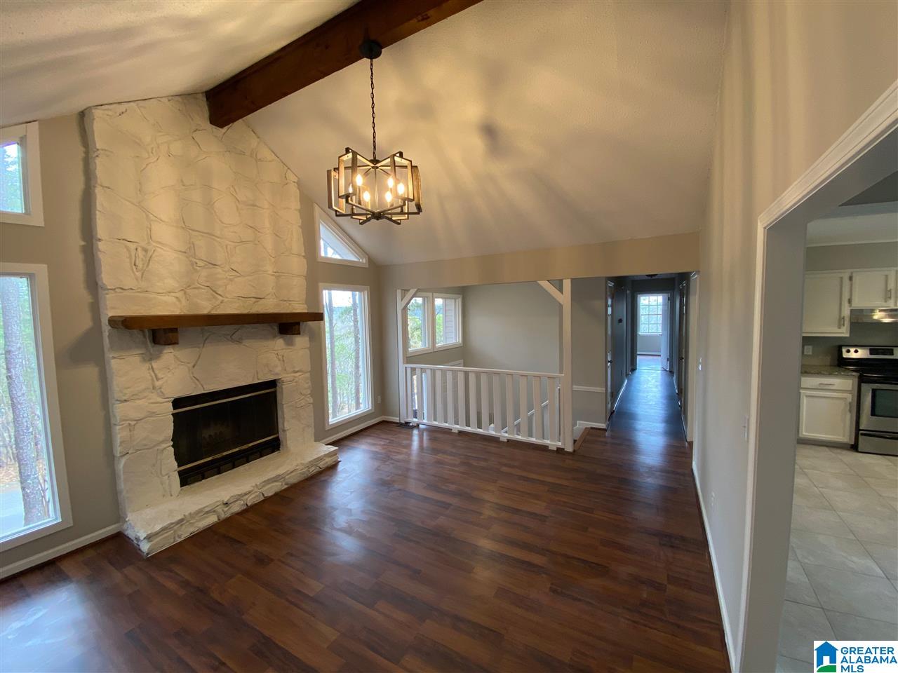 525 Bennett Drive Alabaster, AL 35007 - Photo 8 of 50