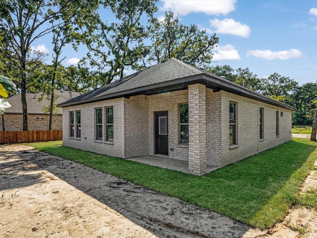 6123 Inca Drive Mabank, TX 75156 - Photo 27 of 31 a view of a house with a yard