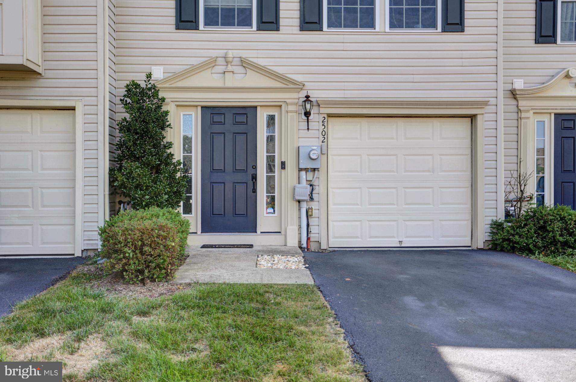 2502 Orchard View Road Reading, PA 19606 - Photo 3 of 27