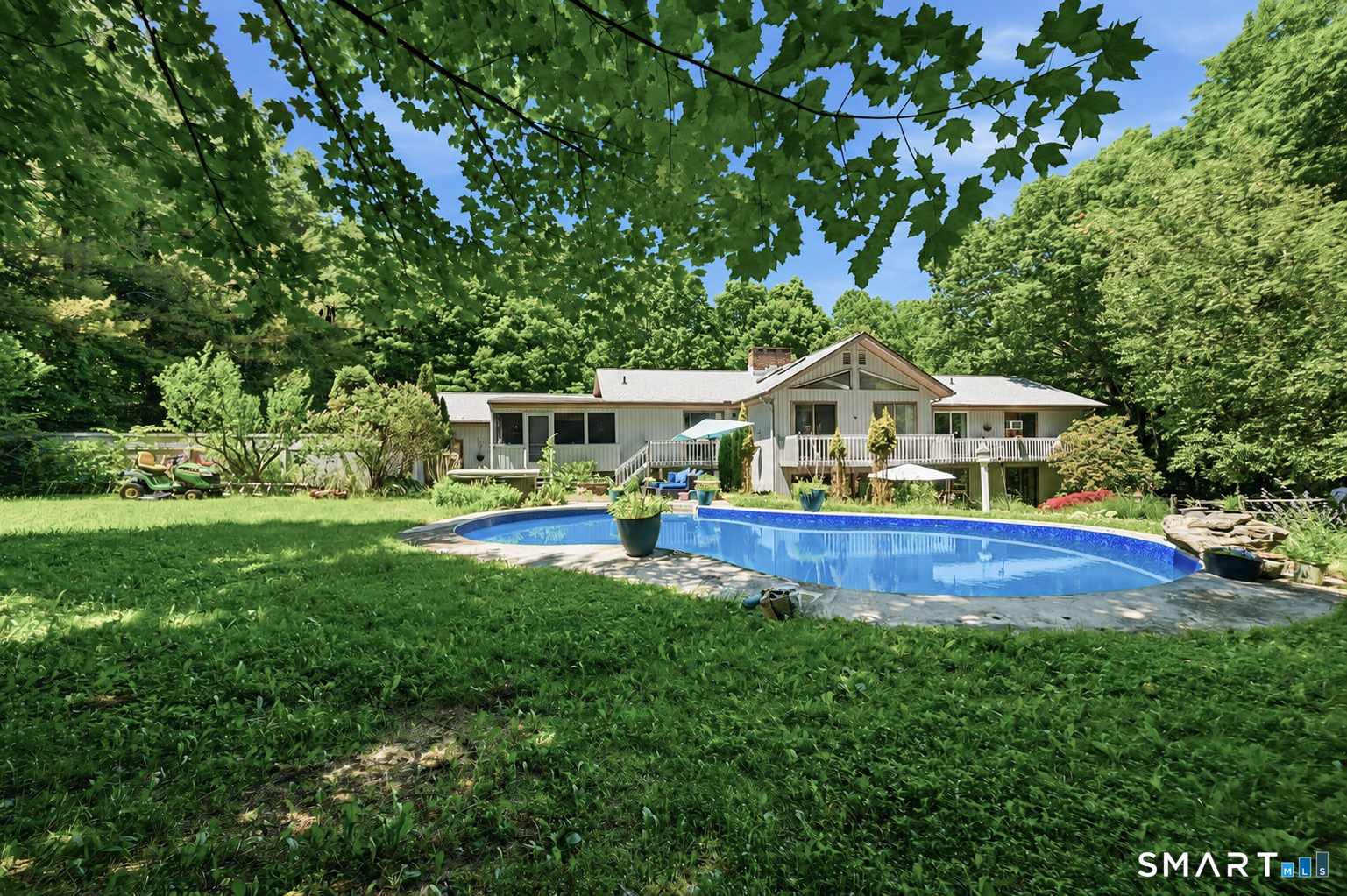 19 Hi Barlow Road Newtown, CT 06470 - Photo 34 of 40