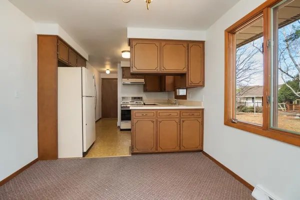 $319,900 | 3026 Evergreen Avenue, Green Bay, WI 54313