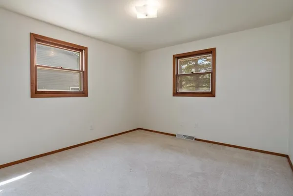 $319,900 | 3026 Evergreen Avenue, Green Bay, WI 54313