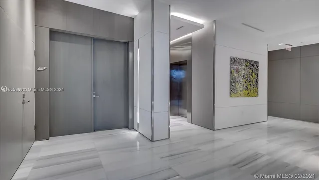 $15,000 | 1455 Ocean Drive, Unit 1204, Miami Beach, FL 33139