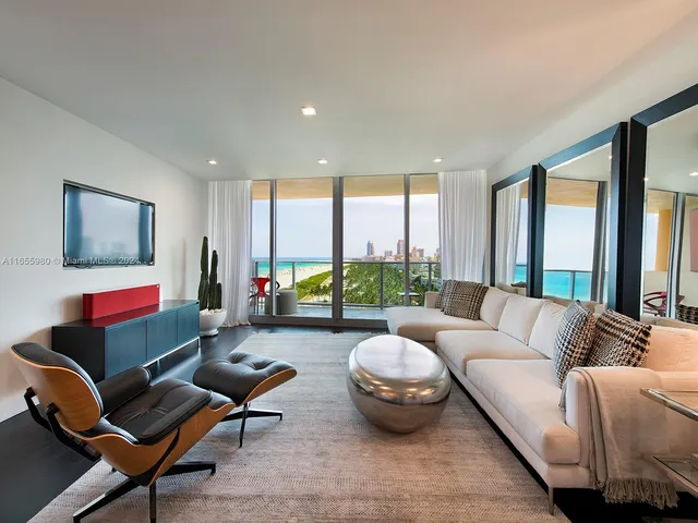 $15,000 | 1455 Ocean Drive, Unit 1204, Miami Beach, FL 33139