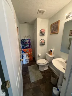 $250,000 | 11427 Flatstick Court, Indianapolis, IN 46235