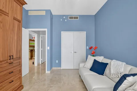 $2,100,000 | 550 Okeechobee Boulevard, Unit LPH23, West Palm Beach, FL 33401