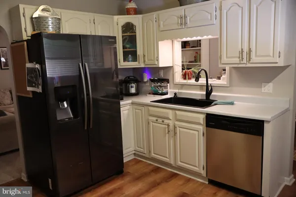 $400,000 | 106 Pit Run Road, Brandywine, WV 26802