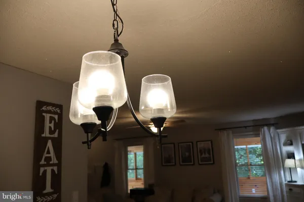 $400,000 | 106 Pit Run Road, Brandywine, WV 26802