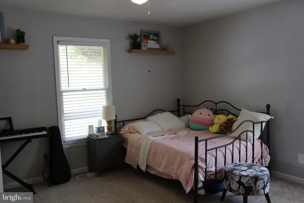 $400,000 | 106 Pit Run Road, Brandywine, WV 26802