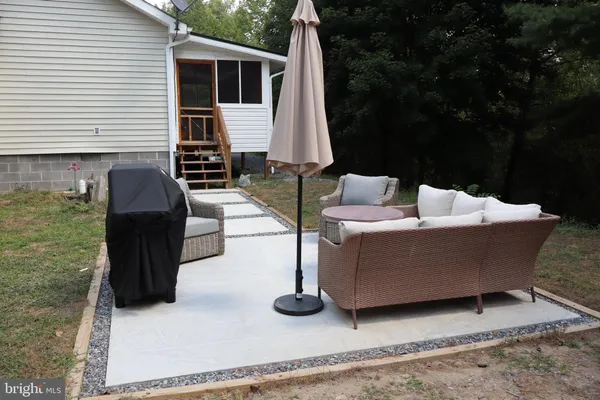 $400,000 | 106 Pit Run Road, Brandywine, WV 26802