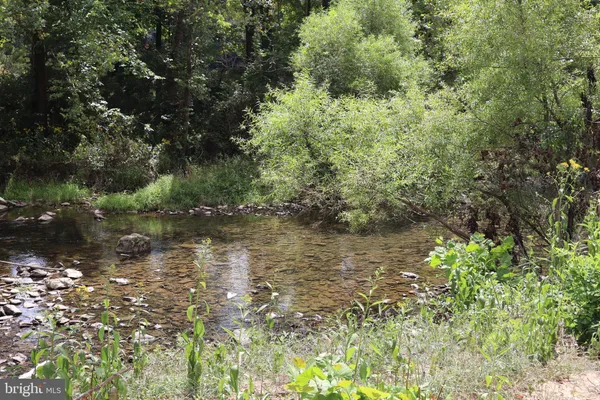 $400,000 | 106 Pit Run Road, Brandywine, WV 26802
