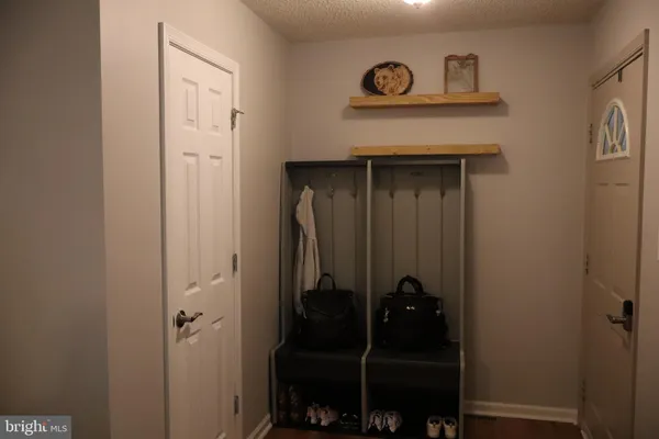 $400,000 | 106 Pit Run Road, Brandywine, WV 26802